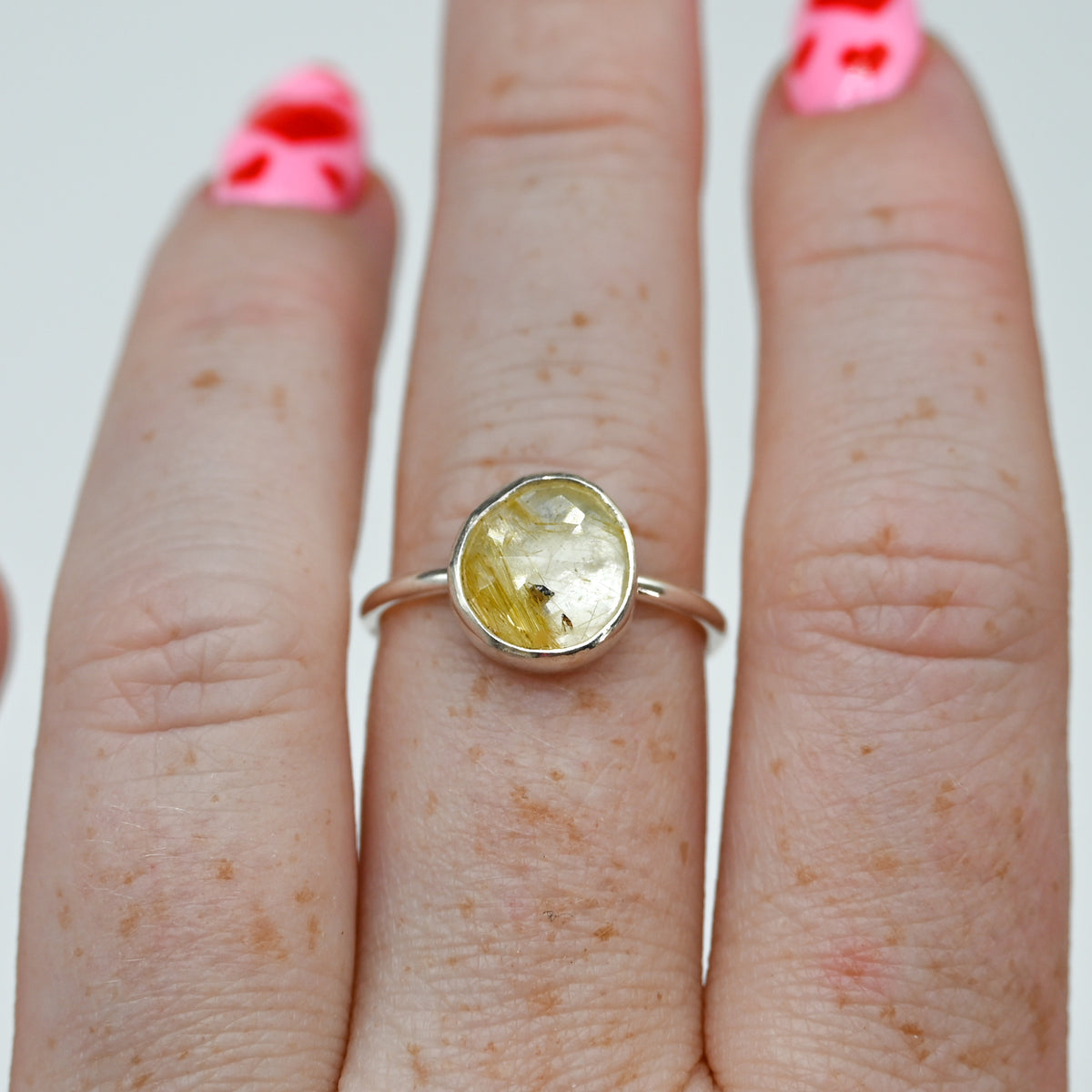 Rose cut rutile quartz size 7.5