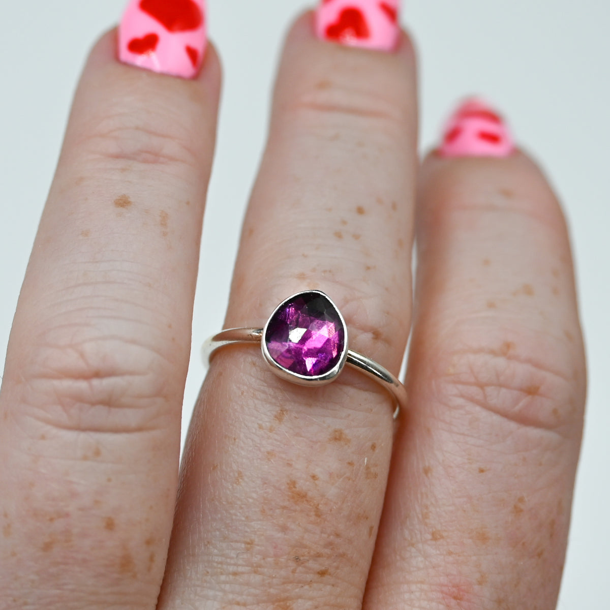 Rose cut rhodolite garnet size 7.5