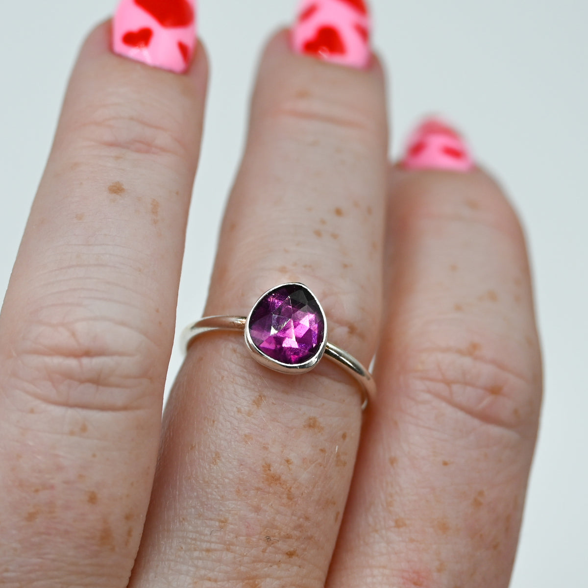 Rose cut rhodolite garnet size 7.5