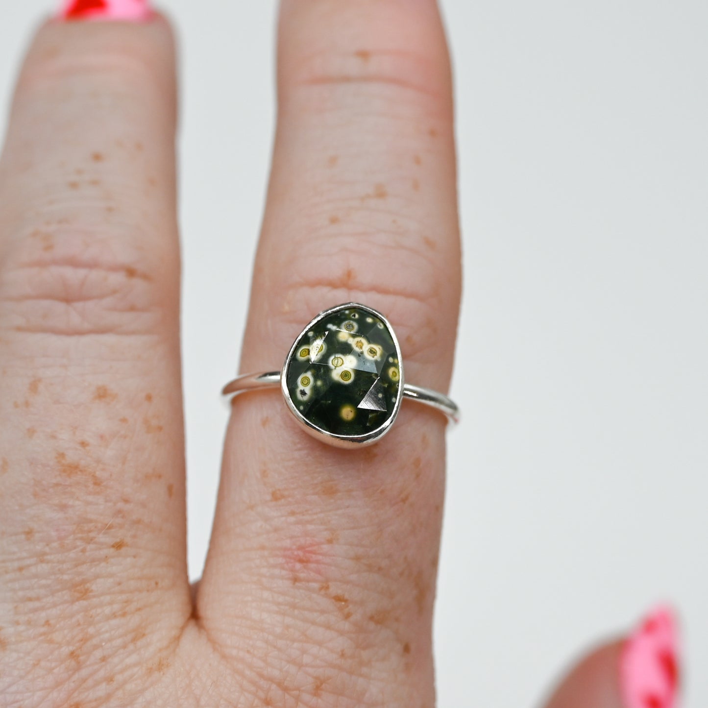 Rose cut ocean jasper size 8