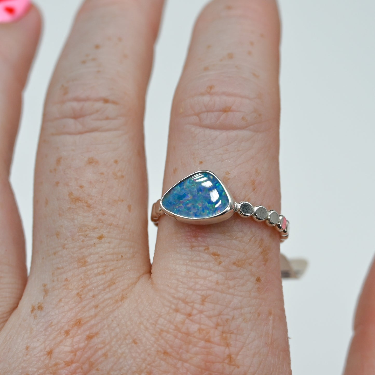 Horizontal Australian opal size 10.25