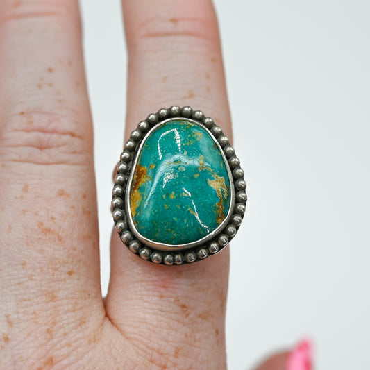 XL kingman turquoise bead around size 8