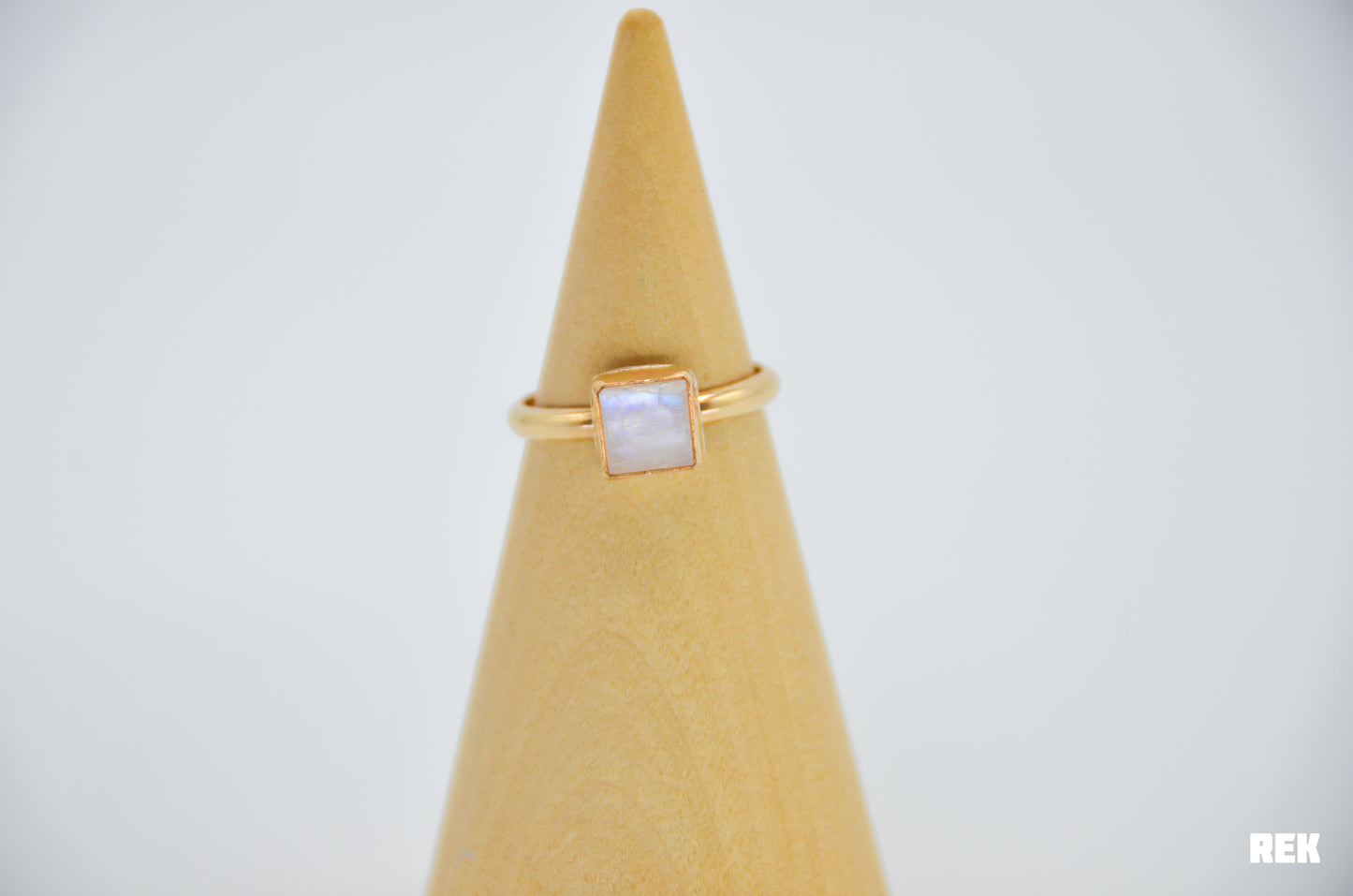 Gold Fill Square Rainbow Moonstone Size 9