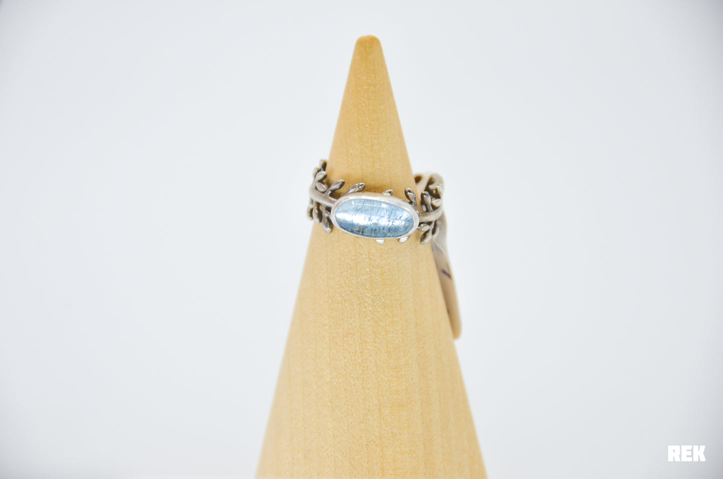 Aquamarine Vine band Size 7