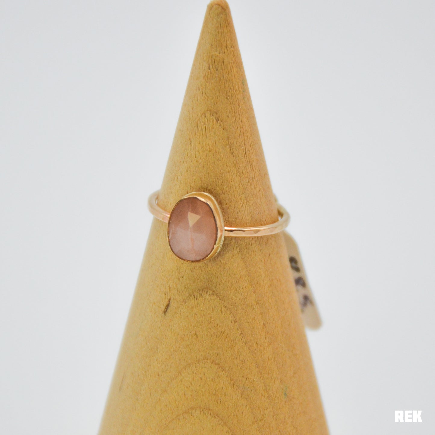 Gold fill rose cut peach moonstone size 8.5